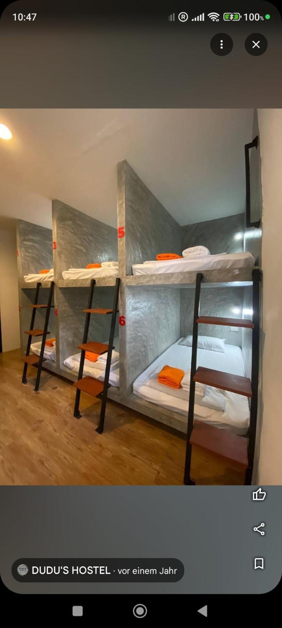 Rockstar Hotel & Bar Тау Экстерьер фото